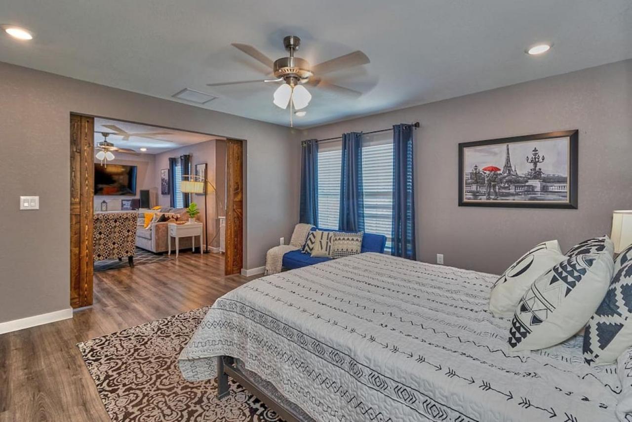 Cozy Haven Attached To Million Home - South Tampa Esterno foto