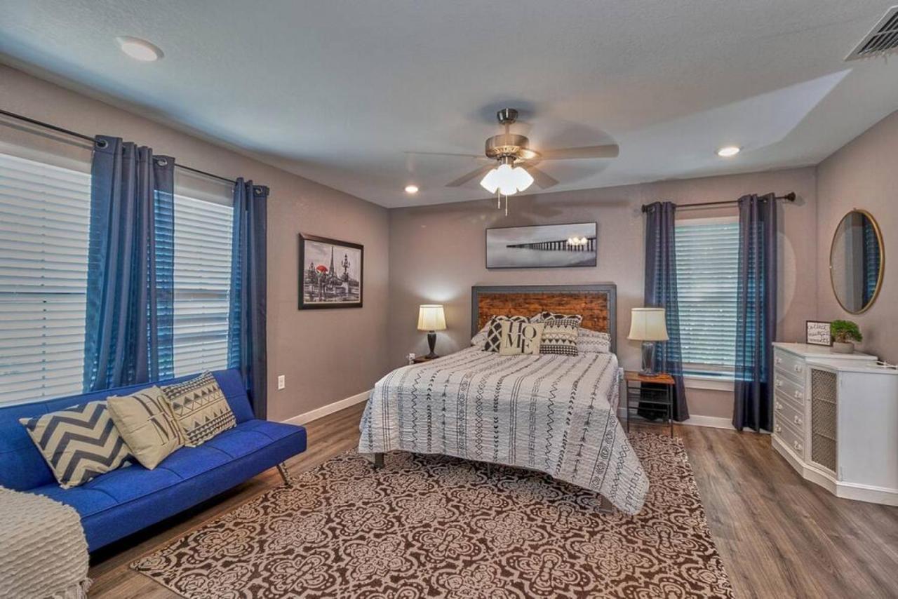Cozy Haven Attached To Million Home - South Tampa Esterno foto
